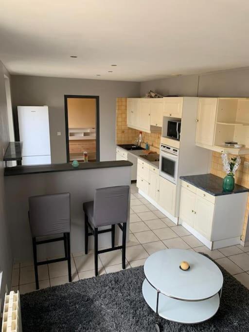 Appartement Cosy Dans Beau Village De Champagne Cormicy Exterior foto