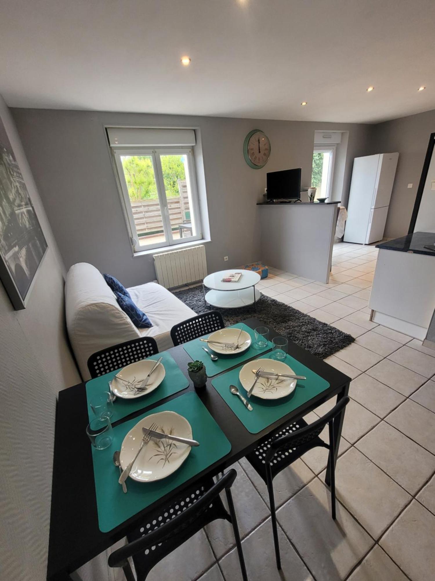 Appartement Cosy Dans Beau Village De Champagne Cormicy Exterior foto